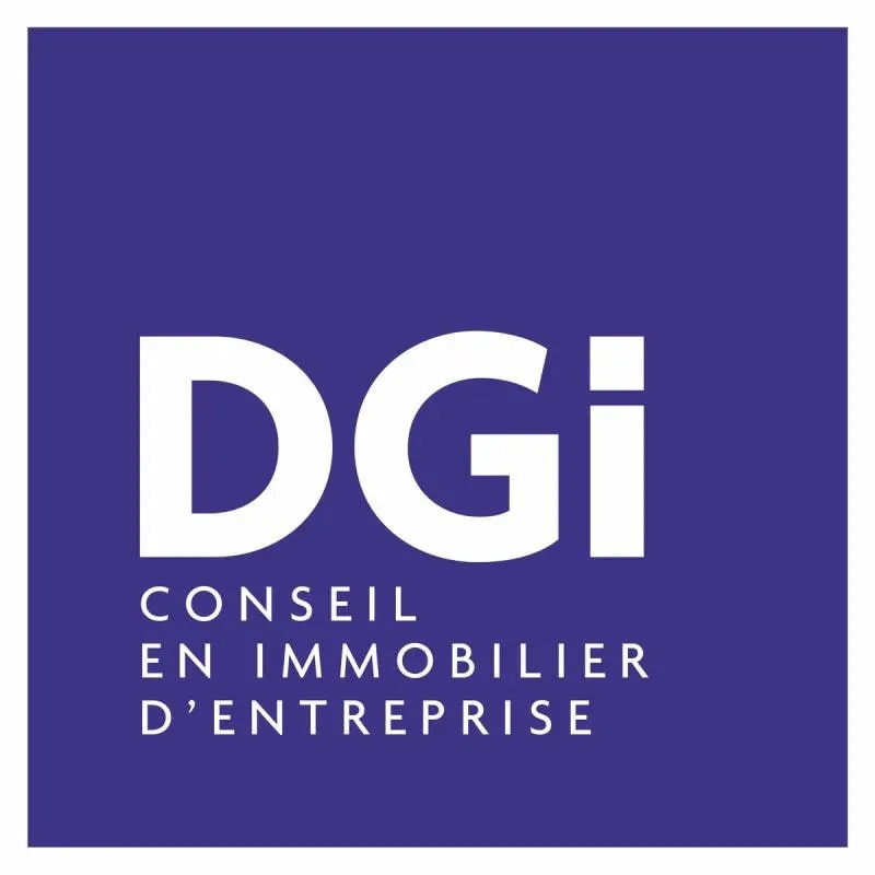 Local commercial dans Arles à louer Photo de l’immeuble– Image 1 sur 2