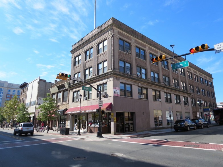 46 Bayard St, New Brunswick, NJ à louer - Photo principale – Image 1 sur 6