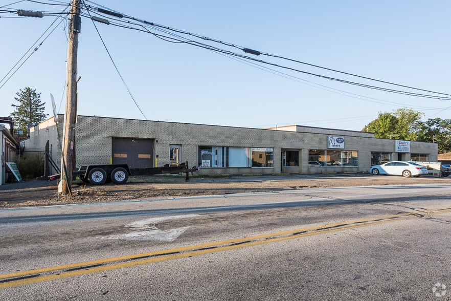 2508-2512 Triplett Blvd, Akron, OH à vendre - Photo principale – Image 1 sur 2