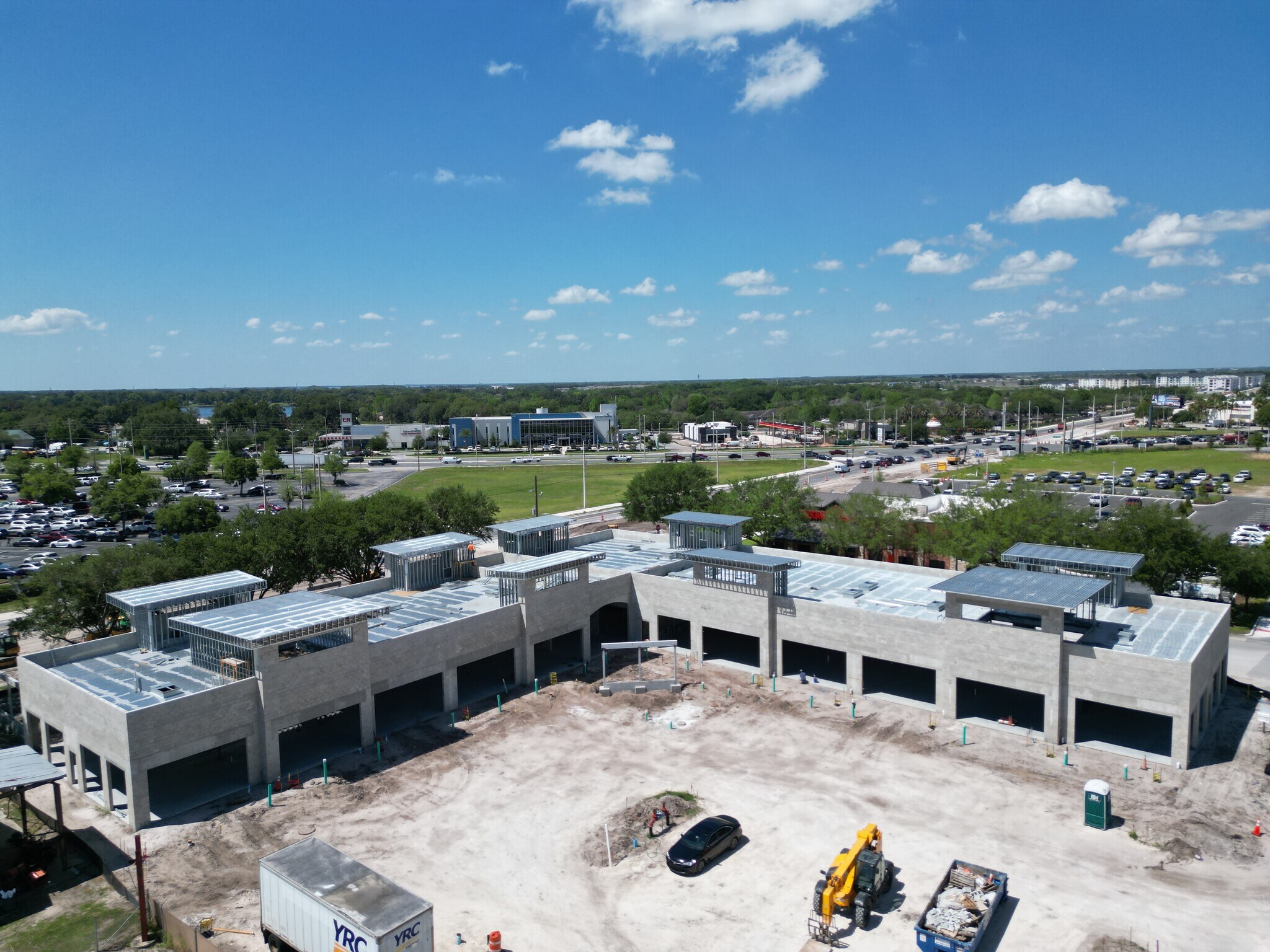 2521 Partin Settlement Rd, Kissimmee, FL à louer Photo principale– Image 1 sur 20