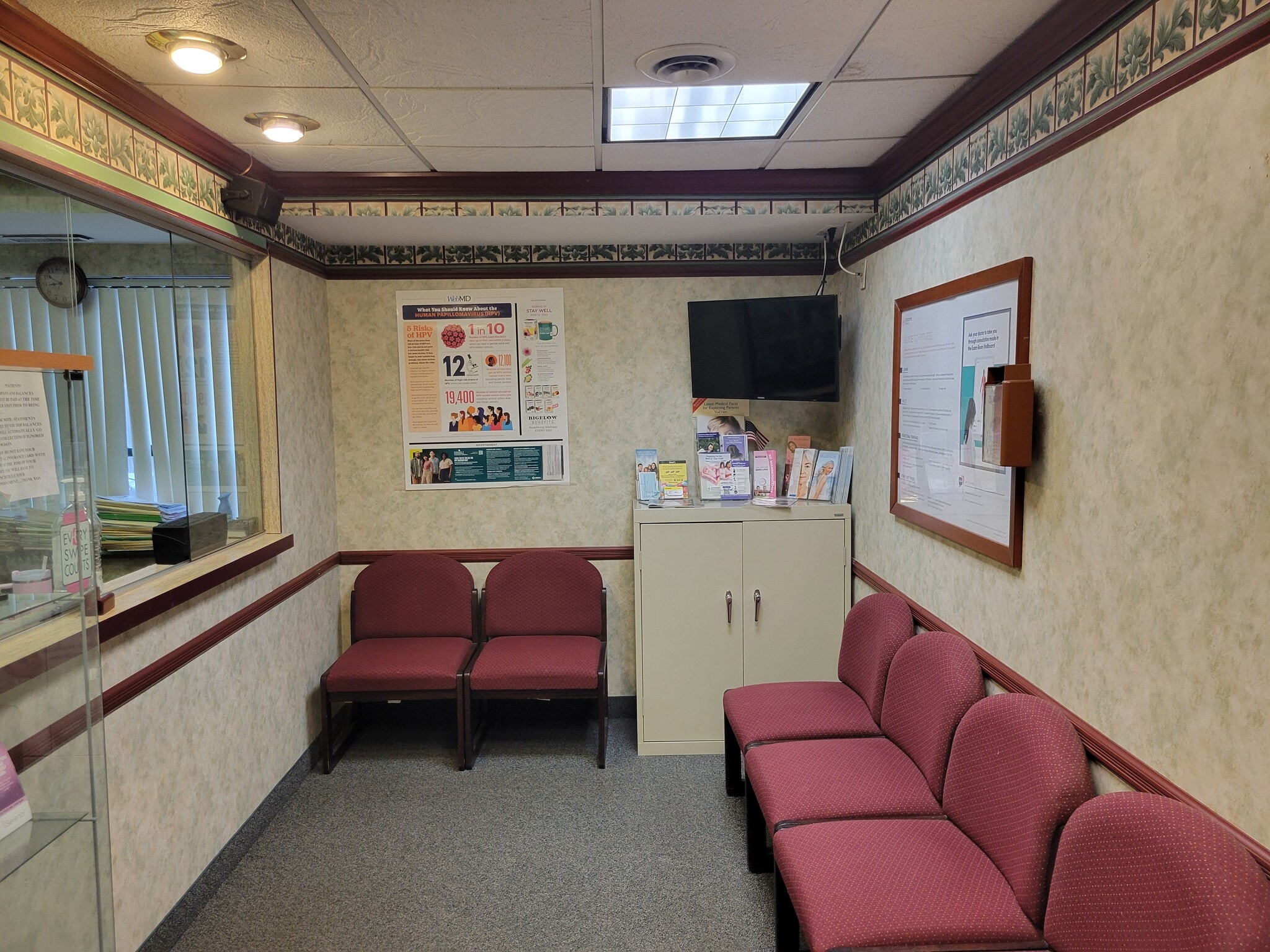 160 Commack Rd, Commack, NY à louer Photo intérieure– Image 1 sur 10