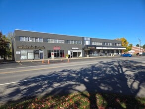 4184 Seneca St, West Seneca, NY à louer Photo intérieure– Image 1 sur 4