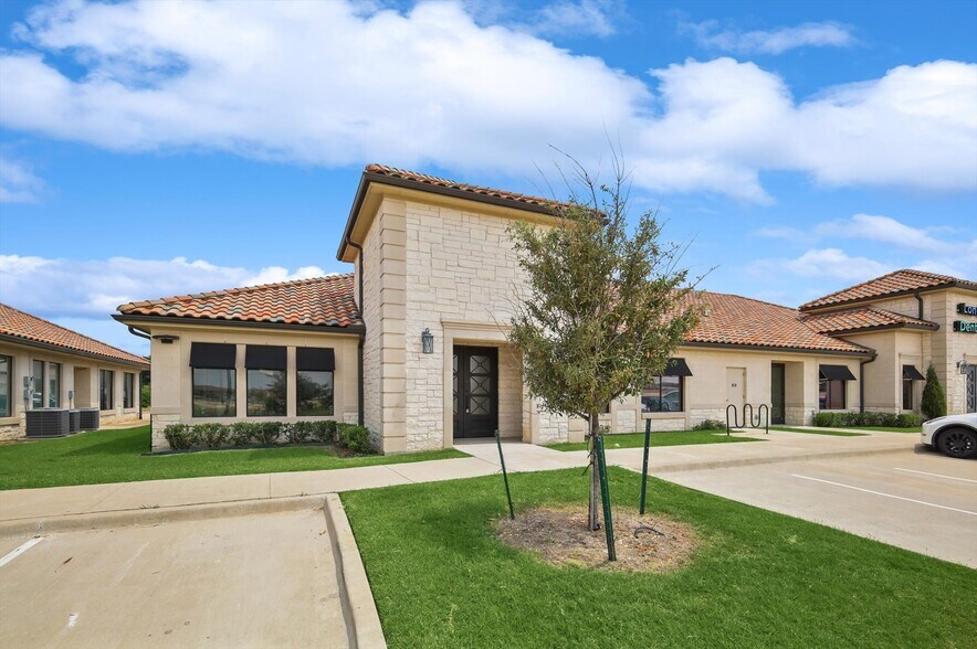 11500 State Highway 121, Frisco, TX à louer - Photo de l’immeuble – Image 3 sur 8