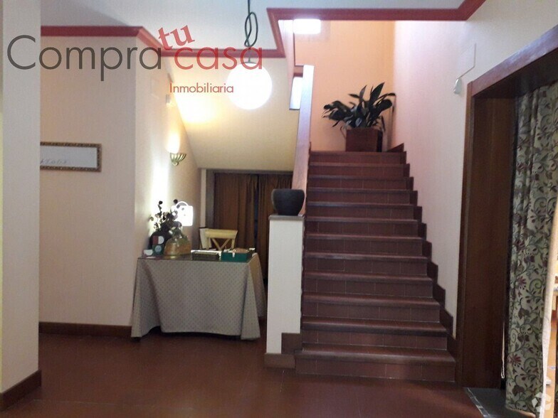 Local commercial dans La Lastrilla, Segovia à vendre - Photo de l’immeuble – Image 3 sur 15