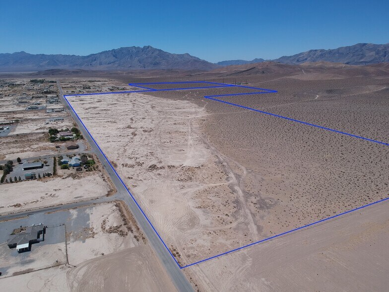 5250 W Charleston Park Ave, Pahrump, NV à vendre - Aérien – Image 3 sur 3
