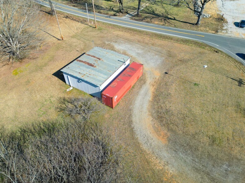 2815 TN-49 Hwy, Charlotte, TN à vendre - Photo principale – Image 1 sur 55