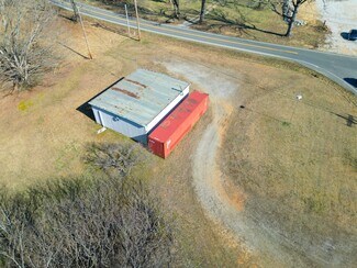 Plus de détails pour 2815 TN-49 Hwy, Charlotte, TN - Local commercial à vendre