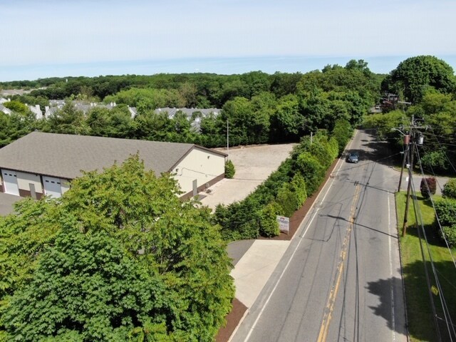 50 N Columbia St, Port Jefferson, NY à louer - Photo de l’immeuble – Image 3 sur 10