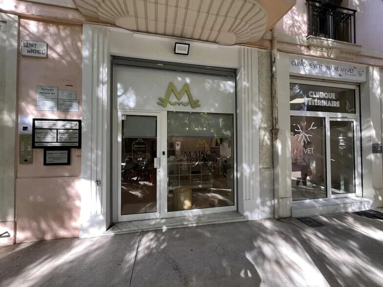 Local commercial dans Beausoleil à vendre - Photo de l’immeuble – Image 2 sur 15