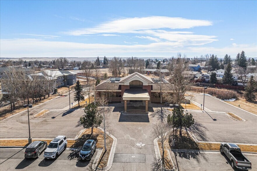 3235 Sparks Rd, Cheyenne, WY à louer - Photo de l’immeuble – Image 2 sur 55