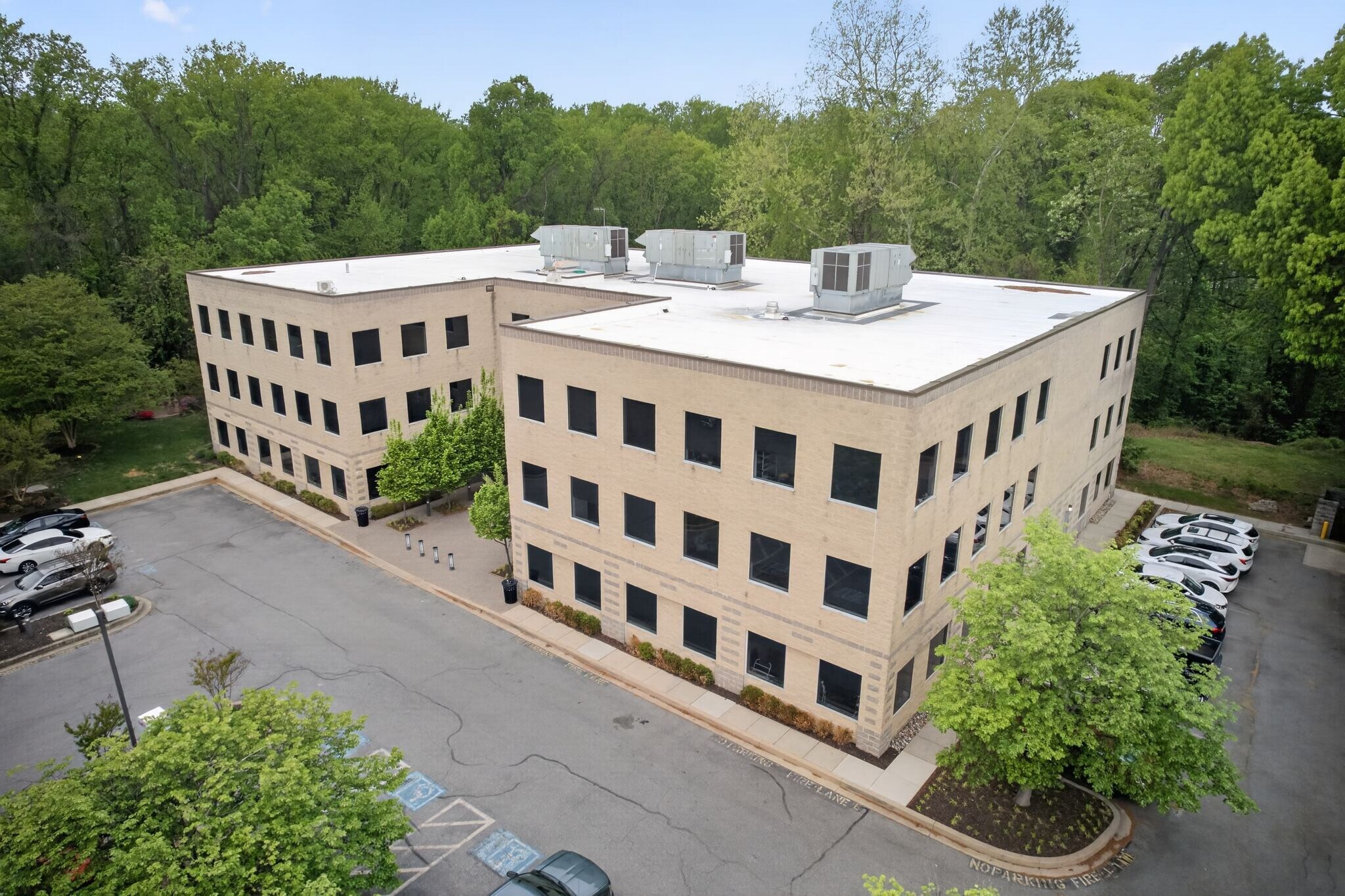 877 Baltimore Annapolis Blvd, Severna Park, MD à vendre Photo de l’immeuble– Image 1 sur 11