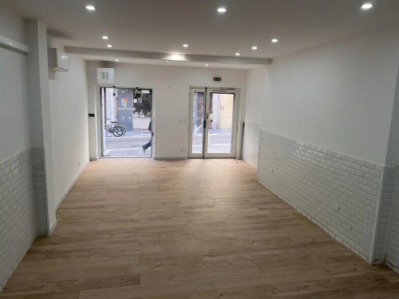 Local commercial dans Toulon à louer - Photo intérieure – Image 2 sur 7