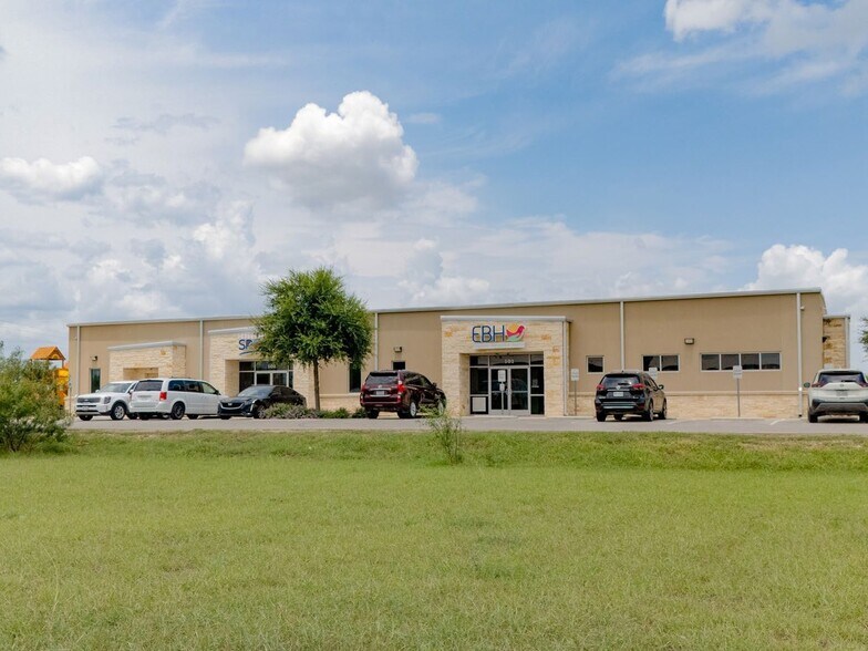 133 Windy Meadows Dr, Schertz, TX à vendre - Photo de l’immeuble – Image 1 sur 3