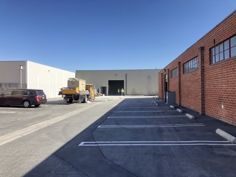 13100 Yukon Ave, Hawthorne, CA à vendre - Photo de l’immeuble – Image 3 sur 11
