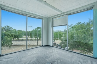 1707 Market Place Blvd, Irving, TX à louer Photo intérieure– Image 1 sur 2