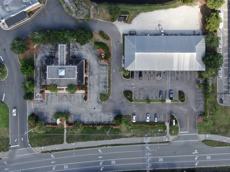 3503 Kernan Blvd S, Jacksonville, FL à louer - Photo de l’immeuble – Image 3 sur 12