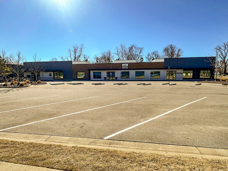 1003 S Main St, Bentonville, AR à louer - Photo de l’immeuble – Image 3 sur 3
