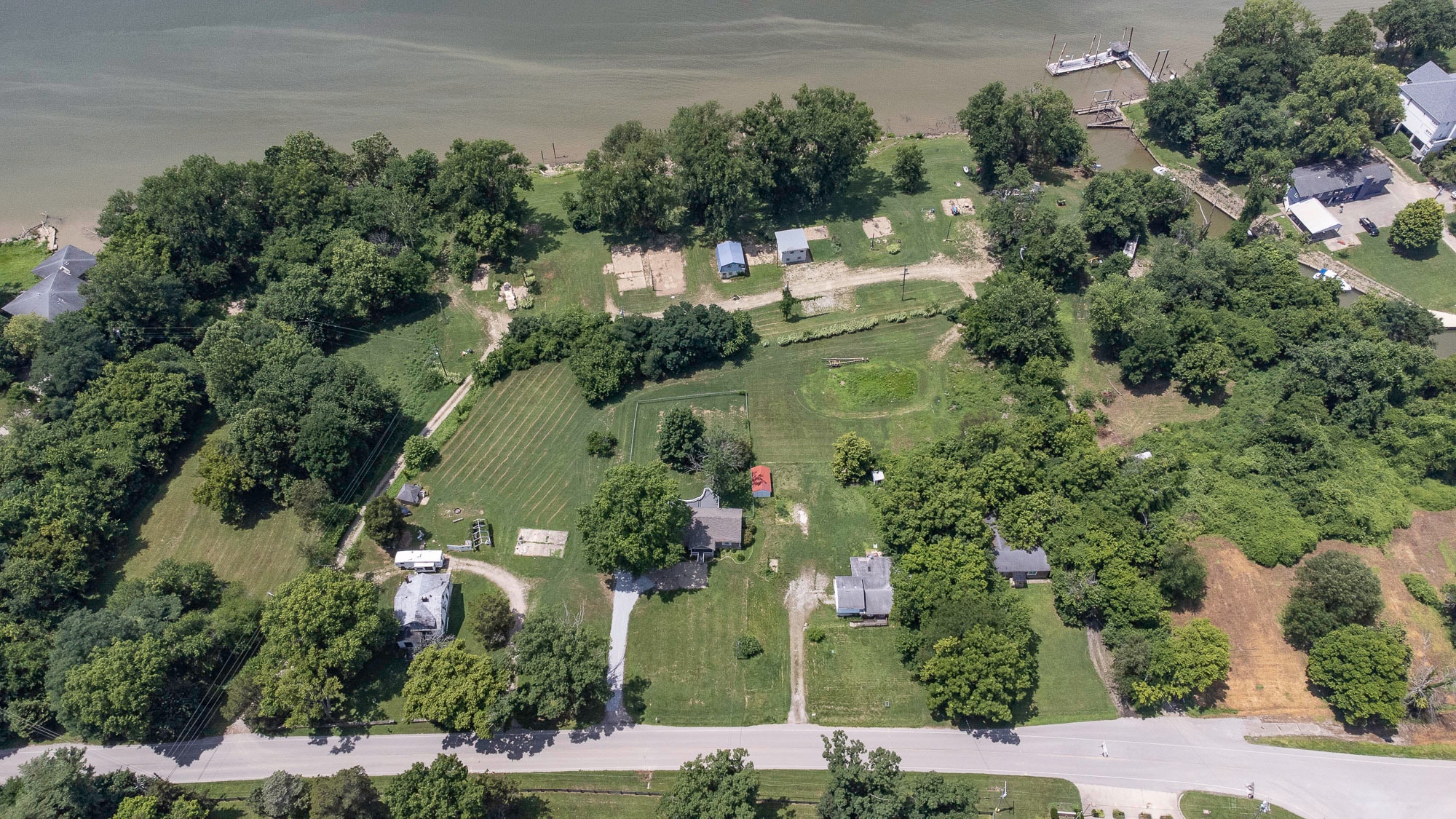 5209 River Rd, Louisville, KY à vendre Photo principale– Image 1 sur 56