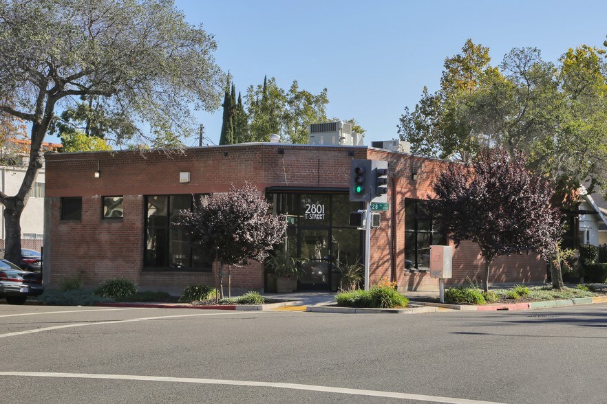 2801 T St, Sacramento, CA à vendre - Photo de l’immeuble – Image 3 sur 9
