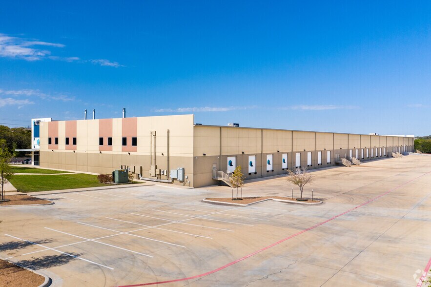 1200 Bmc Dr, Cedar Park, TX à louer - Photo de l’immeuble – Image 3 sur 32