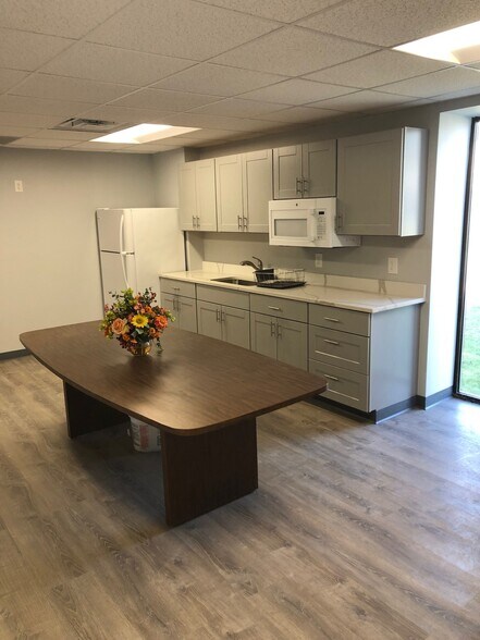 1 Scobie Dr, Newburgh, NY à louer - Photo intérieure – Image 2 sur 15