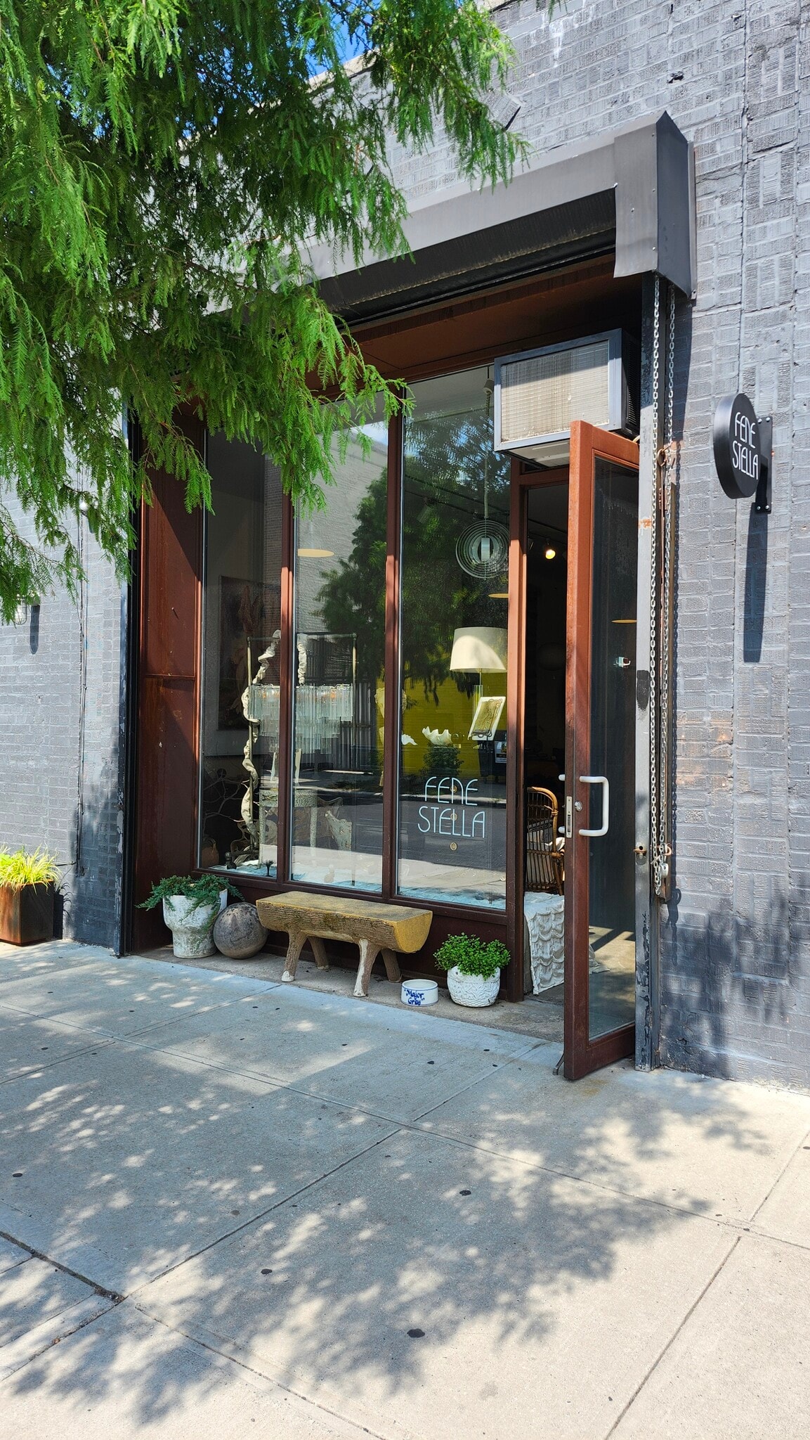 39 Norman Ave, Brooklyn, NY à louer Photo de l’immeuble– Image 1 sur 7