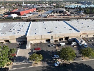 Plus de détails pour 600-656 Dunn Cir, Sparks, NV - Industriel/Logistique à louer