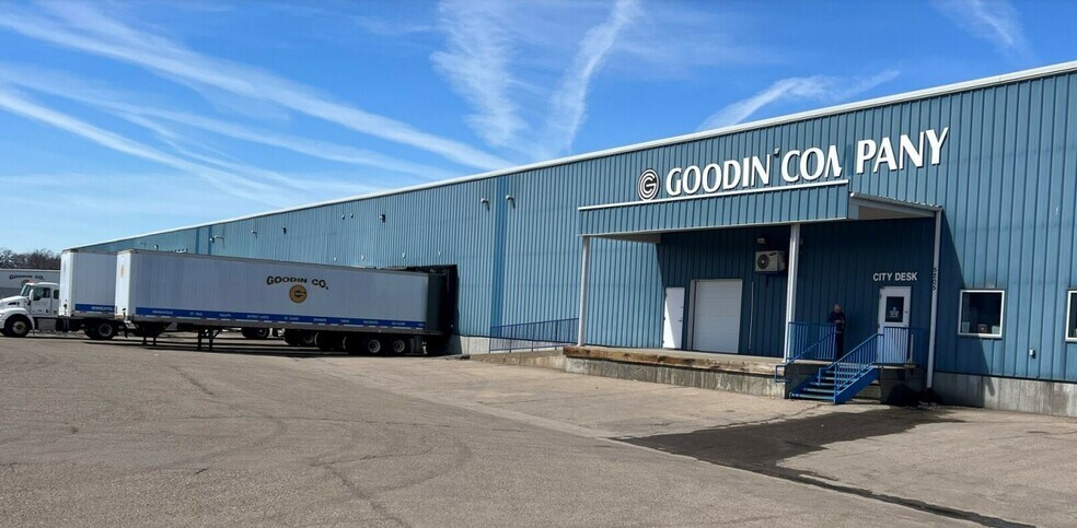 5205 Foundry Cir, Saint Cloud, MN à vendre - Photo de l’immeuble – Image 2 sur 12