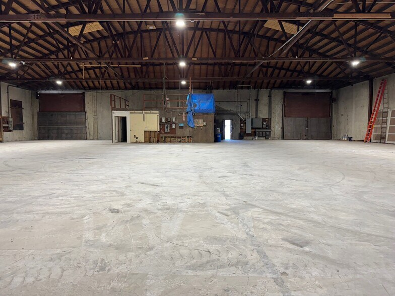 8538 Blaine St, Oakland, CA à vendre - Photo de l’immeuble – Image 2 sur 5