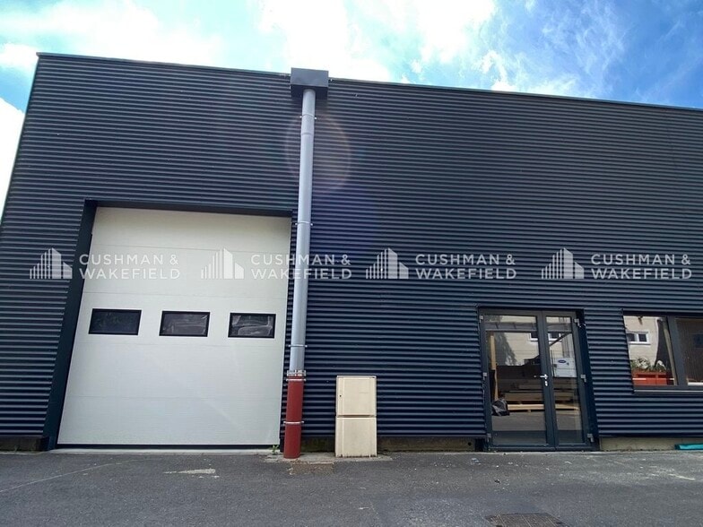 Local d'activités dans Bischheim à vendre - Photo de l’immeuble – Image 2 sur 9