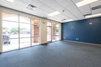 4 Limited Centre St, Johnson City, TN à louer Photo intérieure– Image 1 sur 6