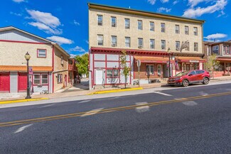 Plus de détails pour 211-17 Main St, Royersford, PA - Local commercial à louer