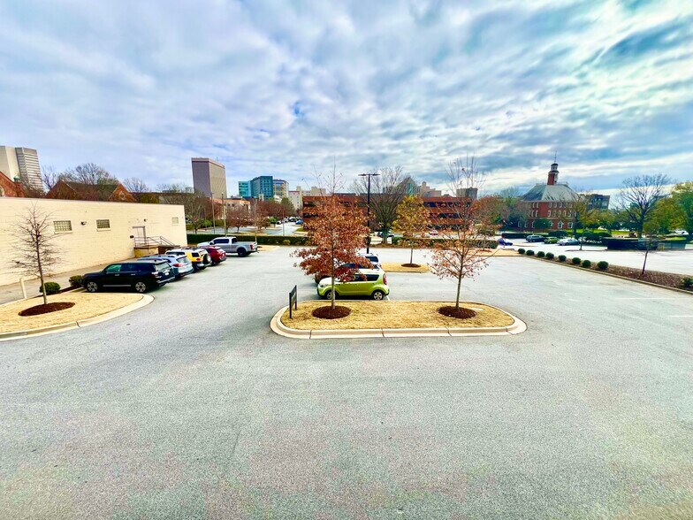 415 W Washington St, Greenville, SC à louer - Photo de l’immeuble – Image 2 sur 9