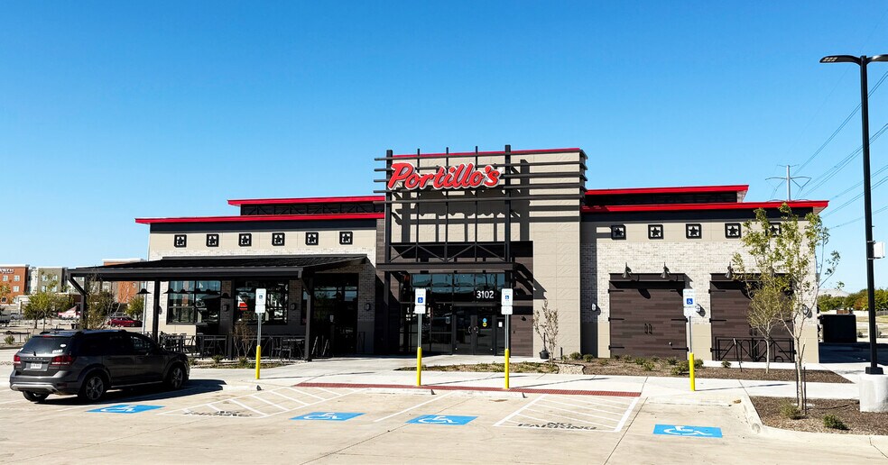 3102 S Highway 161, Grand Prairie, TX à vendre - Photo de l’immeuble – Image 2 sur 4
