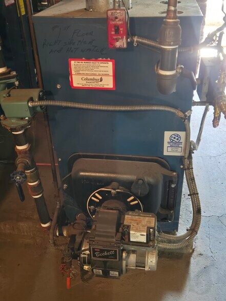 43 Baptist St, Swansea, MA à vendre - Photo de l’immeuble – Image 2 sur 23