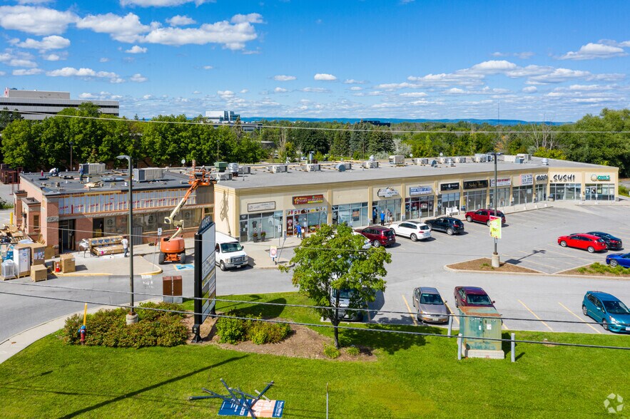 4055-4065 Carling Ave, Ottawa, ON à louer - Photo de l’immeuble – Image 2 sur 2