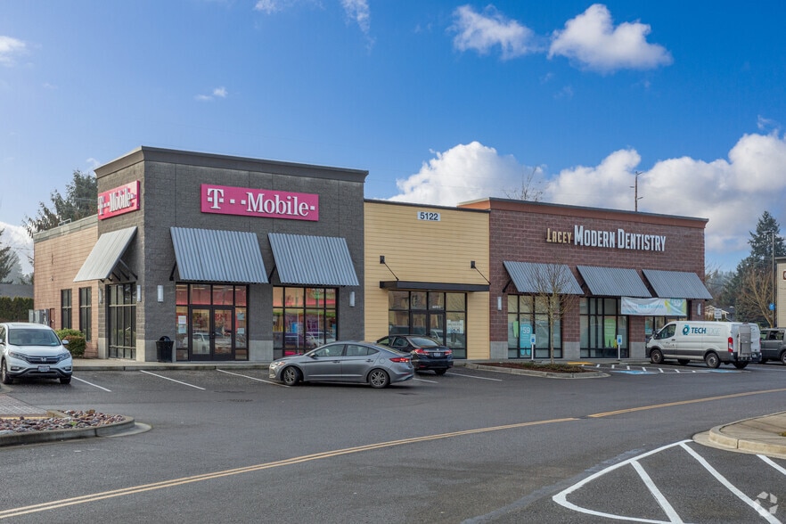 5122 Yelm Hwy SE, Lacey, WA à louer - Photo principale – Image 1 sur 3
