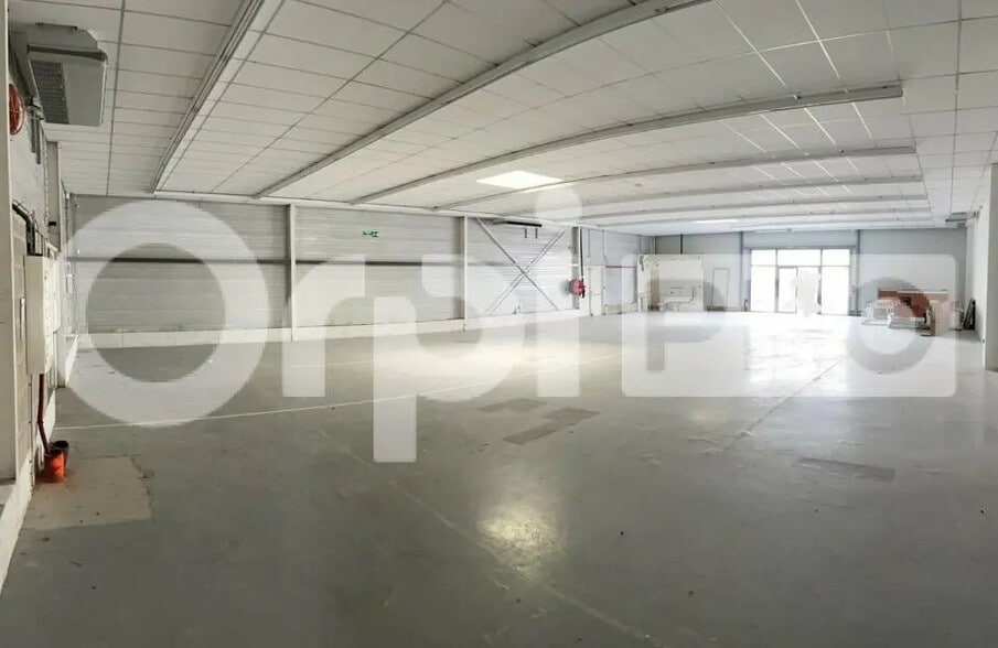 Local commercial dans Épernay à louer - Photo intérieure – Image 3 sur 6