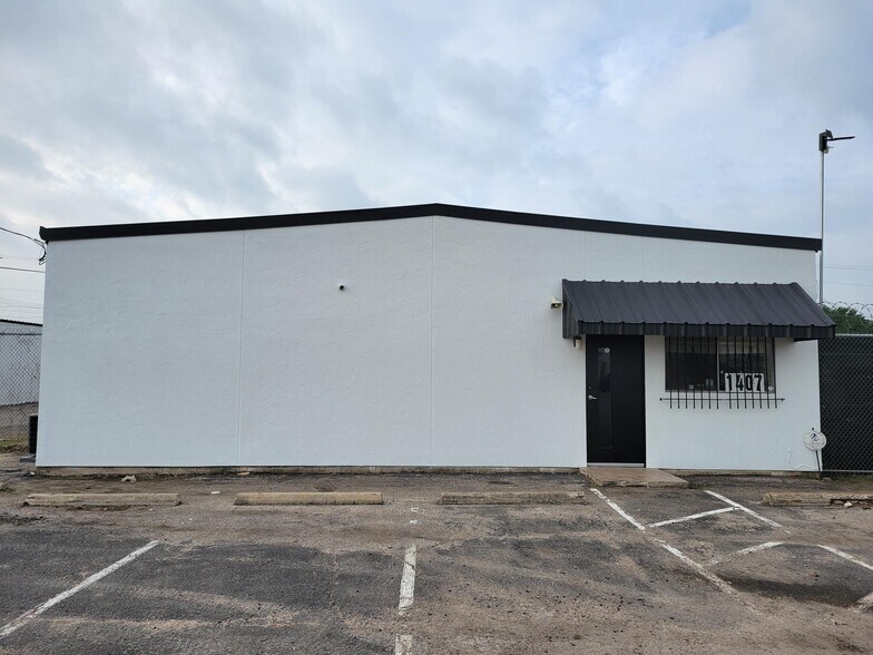 1407 Brandi Ln, Round Rock, TX à louer - Photo principale – Image 1 sur 3