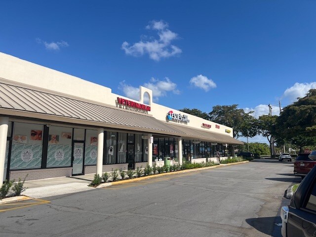 8129-8375 NW 88th Ave, Tamarac, FL à louer - Photo de l’immeuble – Image 3 sur 29