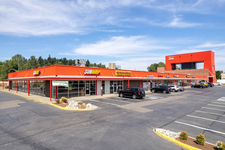 301 Tukwila Pky, Tukwila, WA à louer - Photo de l’immeuble – Image 2 sur 2