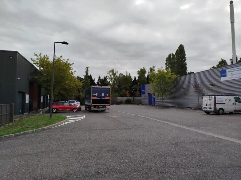 Local d’activités dans Toulouse à louer - Photo de l’immeuble – Image 1 sur 1