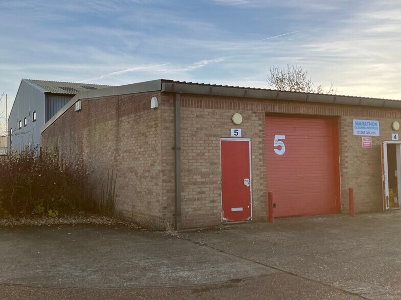 Units 1- 5 Sovereign Way, Downham Market à louer - Photo de l’immeuble – Image 2 sur 2