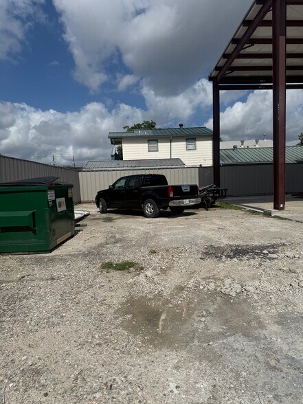 1103 W Cavalcade St, Houston, TX à louer - Photo de l’immeuble – Image 3 sur 22