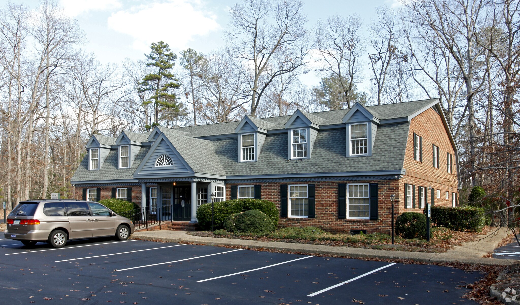 502 Strawberry Plains Rd, Williamsburg, VA à louer Photo principale– Image 1 sur 7