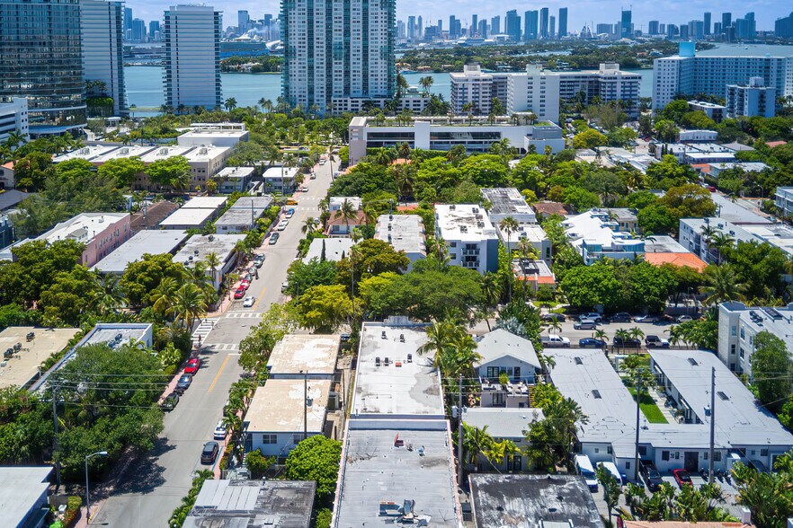 715 Michigan Ave, Miami Beach, FL à vendre - Photo de l’immeuble – Image 2 sur 15