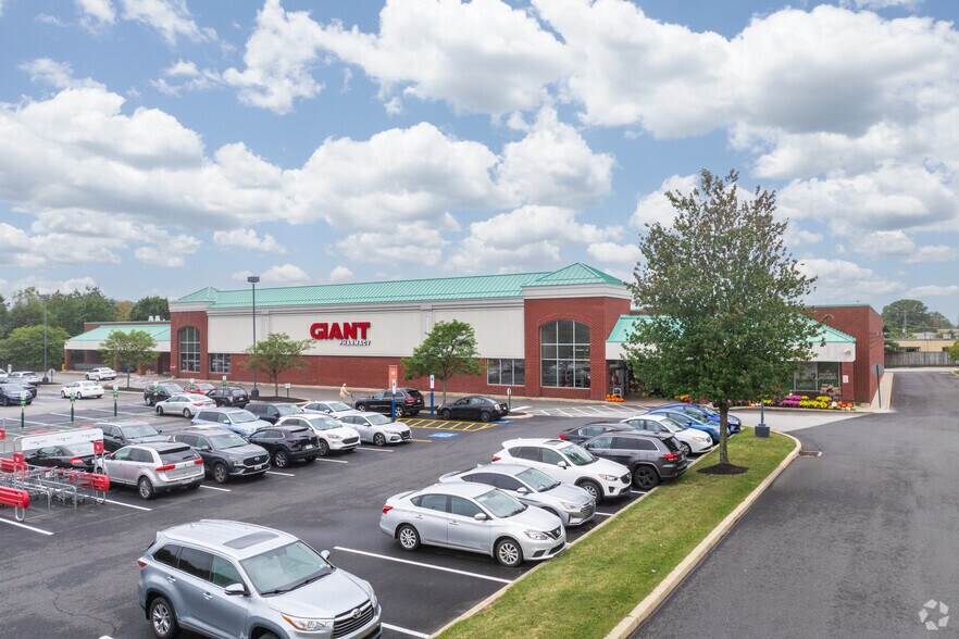 1760 DeKalb Pike, Blue Bell, PA à louer - Photo de l’immeuble – Image 1 sur 1