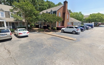 763 J Clyde Morris Blvd, Newport News, VA à louer Photo intérieure– Image 2 sur 2