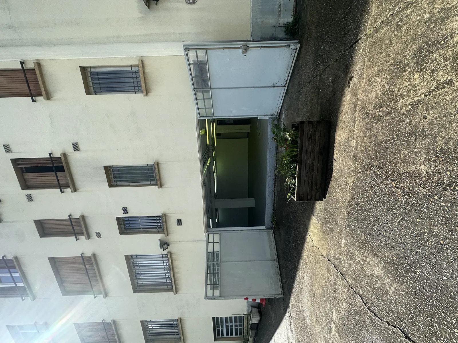 144 Avenue Gambetta, Bagnolet à louer Photo de l’immeuble– Image 1 sur 7