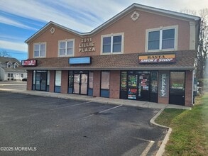 2811 Route 37 E, Toms River, NJ à louer Photo de l’immeuble– Image 1 sur 6